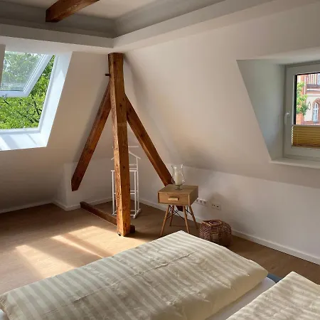 Daire Ueber Den Daechern Von